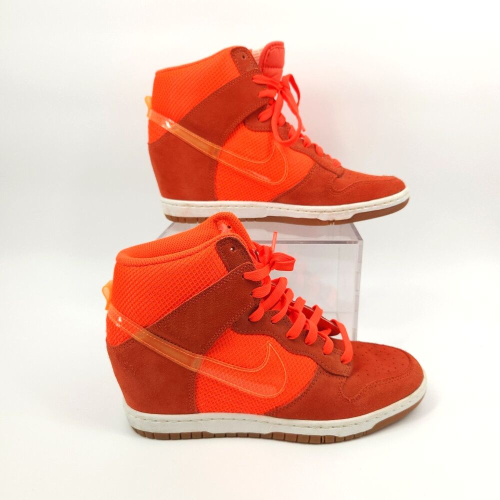 Nike Dunk Sky High Wedge Shoes Women Size 9 Total Crimson Hidden Heel 579763-800